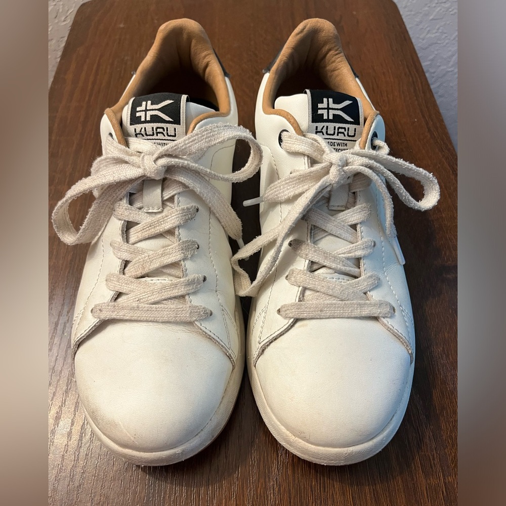 Kuru ROAM White Leather Sneakers